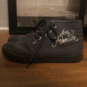 Adventure Embroidered Bangs